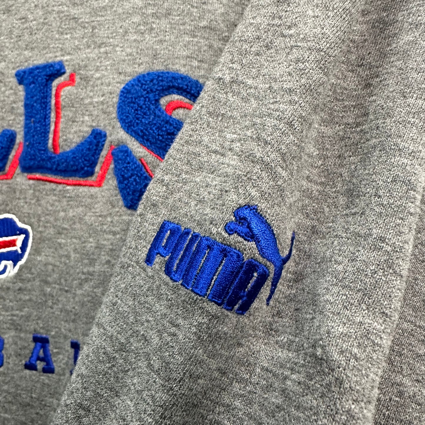 Buffalo Bills Puma Sweatshirt - XL